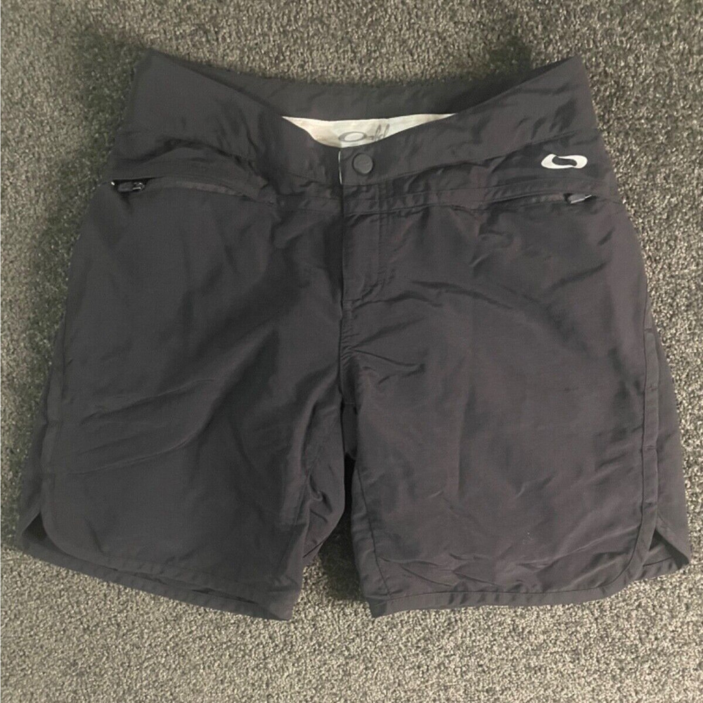 Oakley womens cycling shorts extra small lined and padded black biking